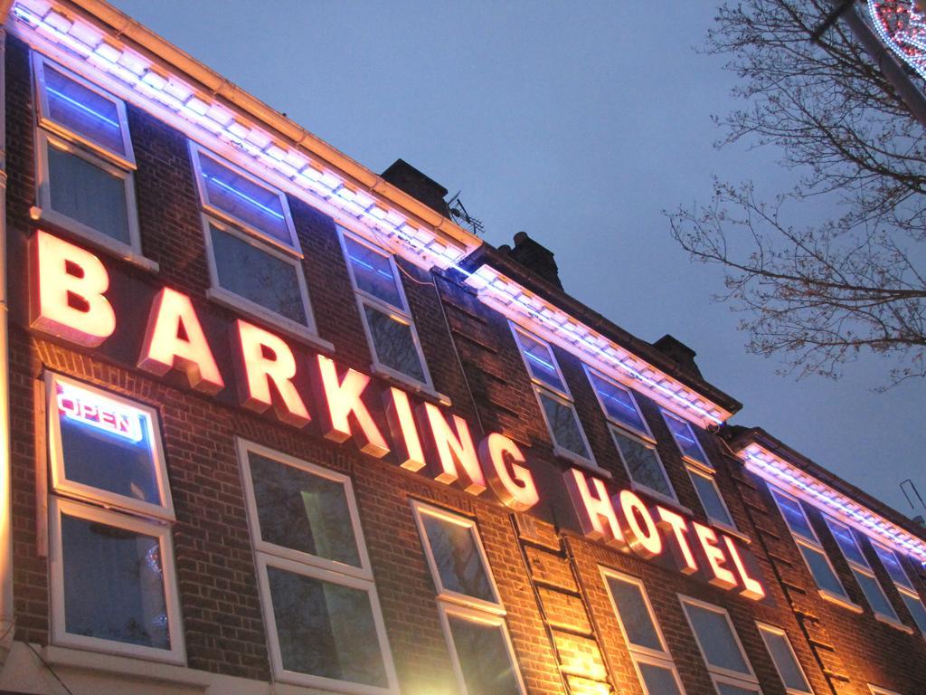Barking Hotel Ngoại thất bức ảnh