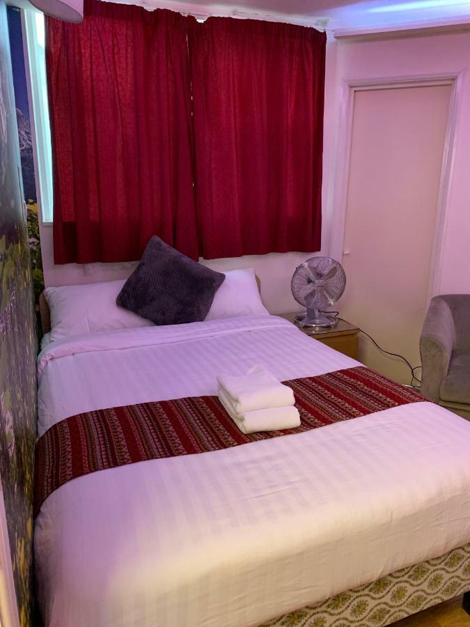 Barking Hotel Ngoại thất bức ảnh