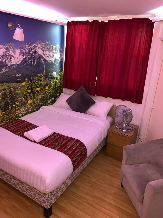 Barking Hotel Ngoại thất bức ảnh